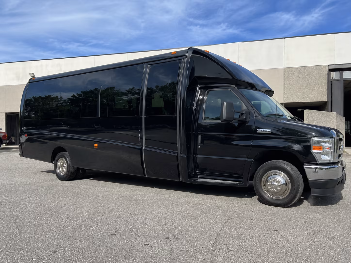 airport transfers between sck lathrop and lodi