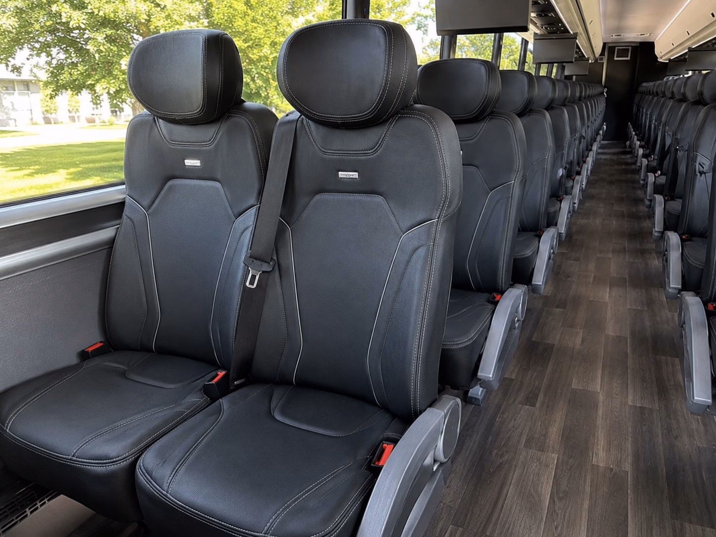 college tour charter buses to university of the pacific san joaquin delta college and beyond