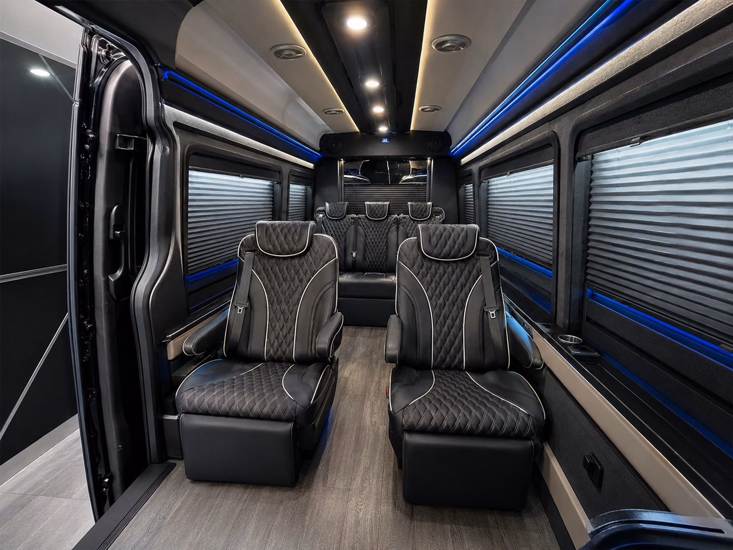 stockton airport shuttle buses for employees