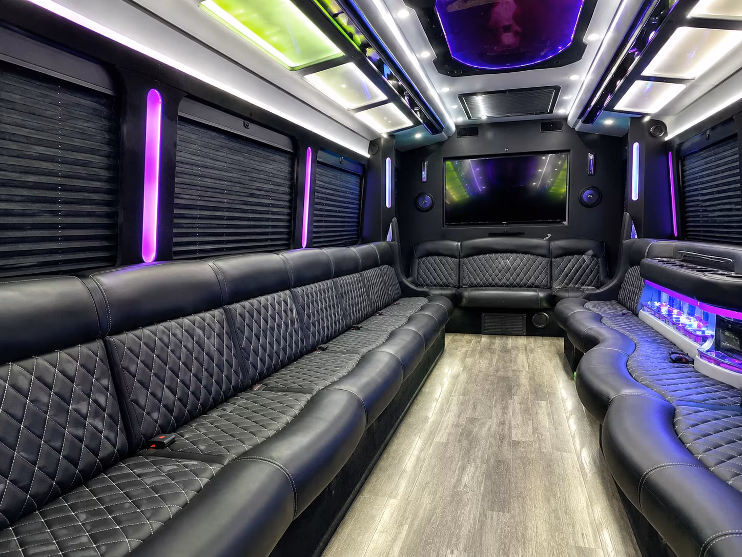 the bus type and amenities